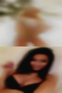 Fit athletic horny woman 33yo male.