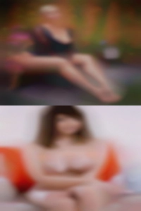 Nude girls Mahanoy swinger clubs City.